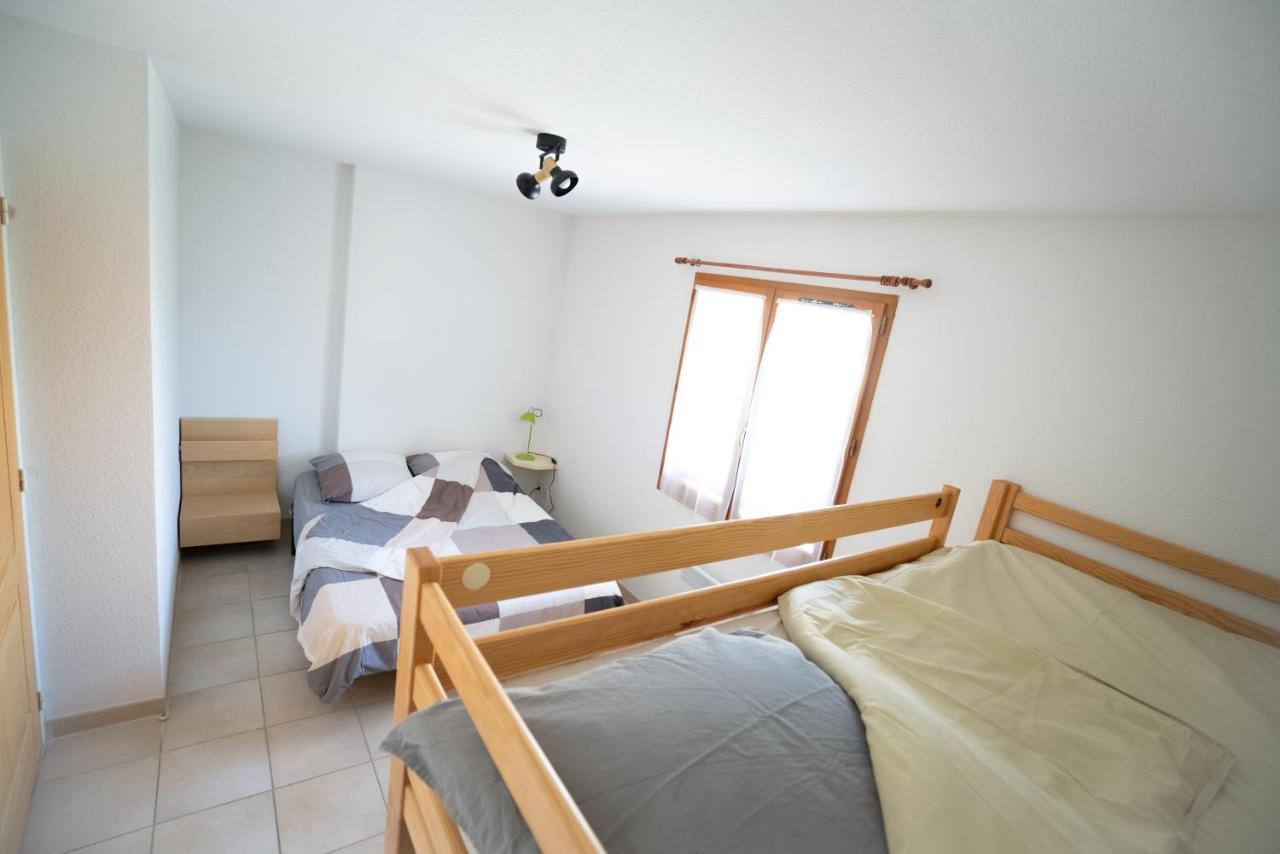T3 Au Plan D'Eau D'Embrun Avec Garage Et Terrasse Apartment ภายนอก รูปภาพ