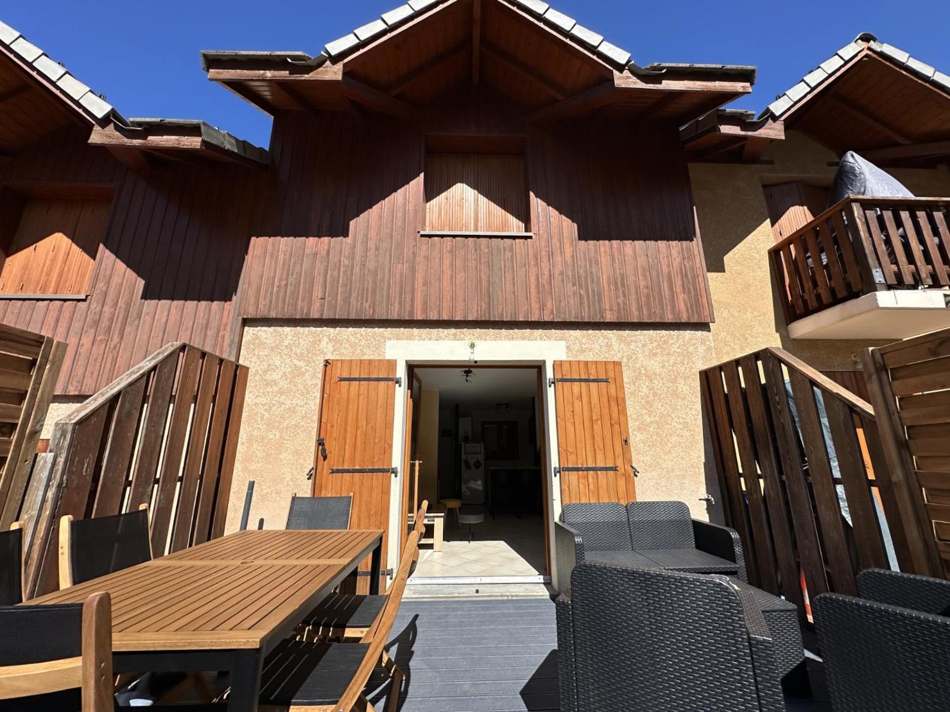 T3 Au Plan D'Eau D'Embrun Avec Garage Et Terrasse Apartment ภายนอก รูปภาพ